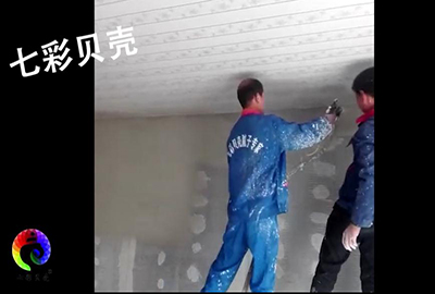 砂漿噴涂機(jī)工地施工，掛網(wǎng)砂漿噴涂(圖文)